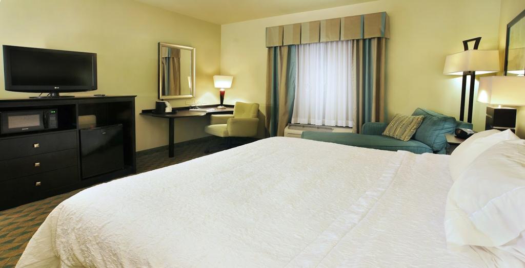 hampton-inn-gadsdenattalla-i-59-1755465616343