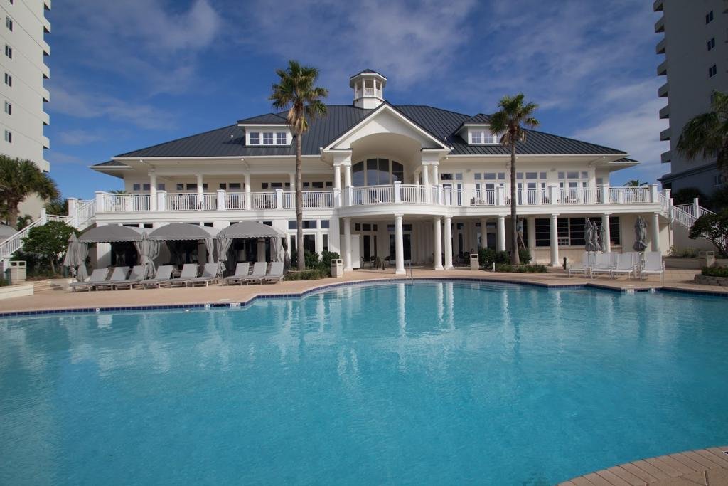 the-beach-club-resort-spa-6