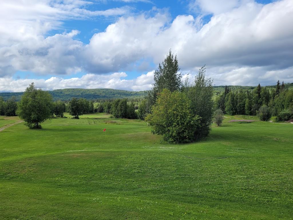 midnight-sun-golf-course-3