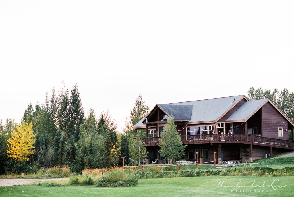 fox-hollow-chalet-1