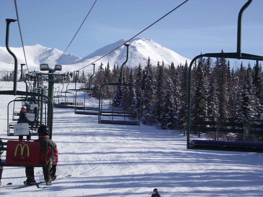 hilltop-ski-area-5
