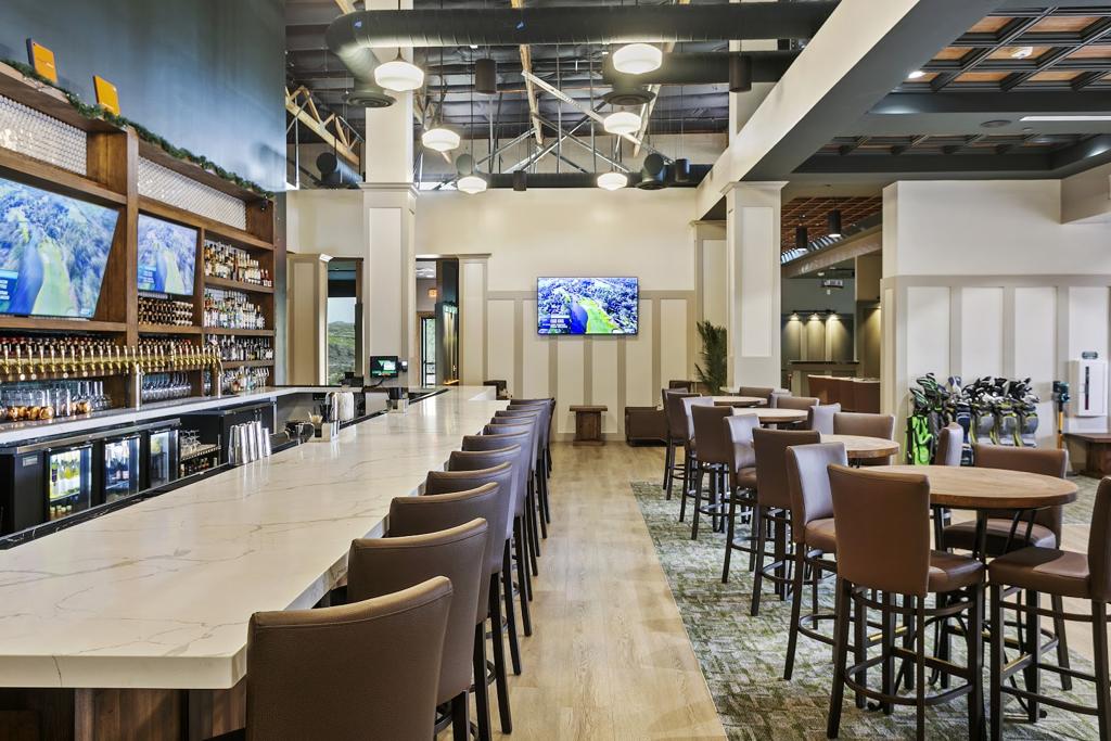 teebox-indoor-golf-club-2