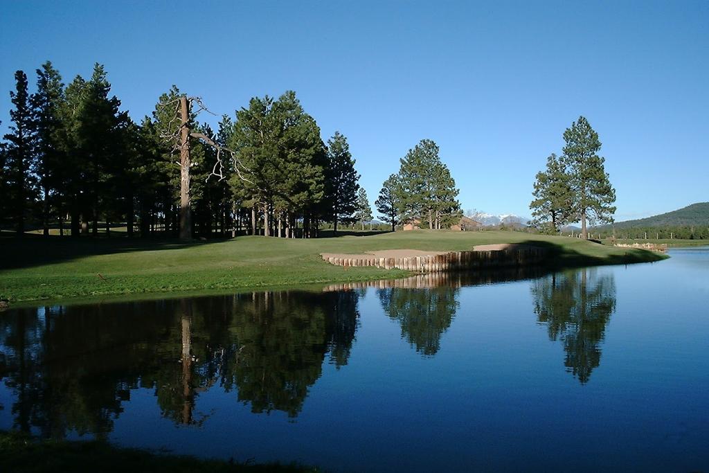 elephant-rocks-golf-course-1755497337949