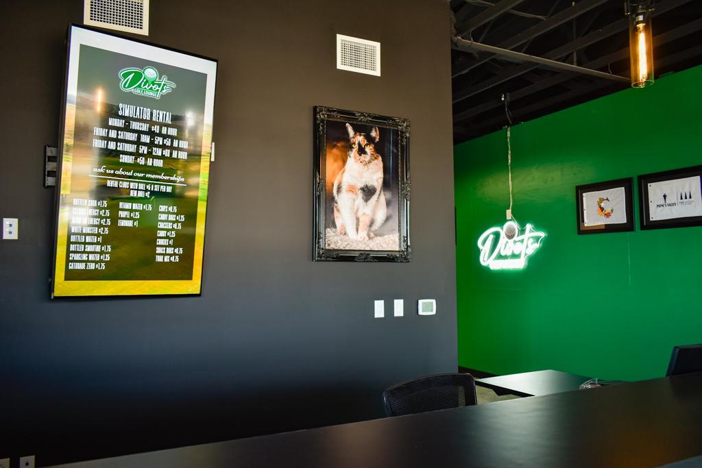 divots-golf-lounge-1755469475638