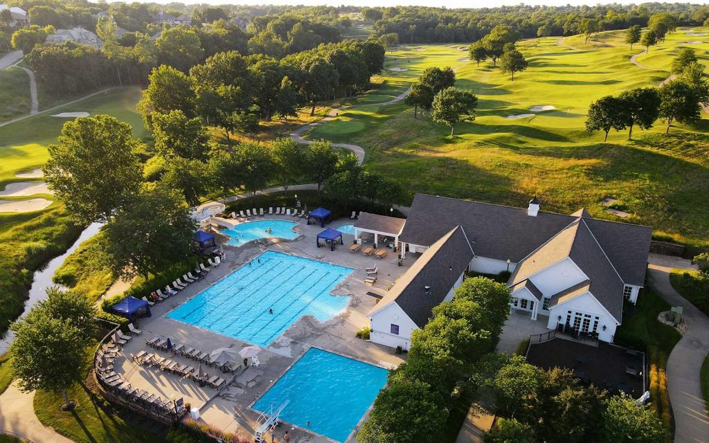 the-national-golf-club-of-kansas-city-7