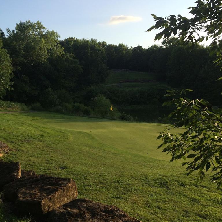 woodland-hills-golf-course-1