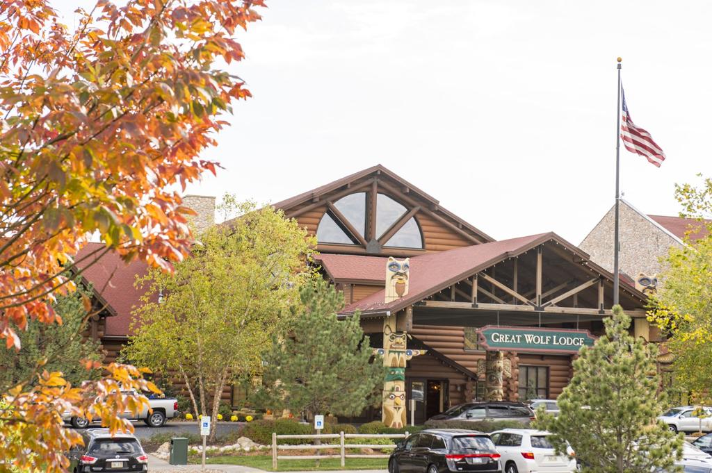 great-wolf-lodge-water-park-kansas-city-1