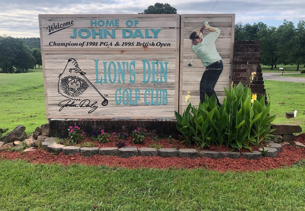 lions-den-golf-course-pro-shop-5