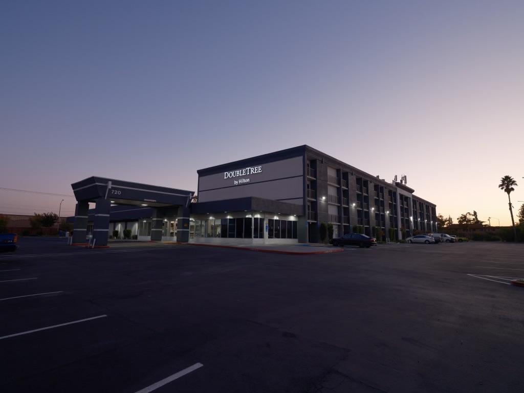 doubletree-by-hilton-livermore-1