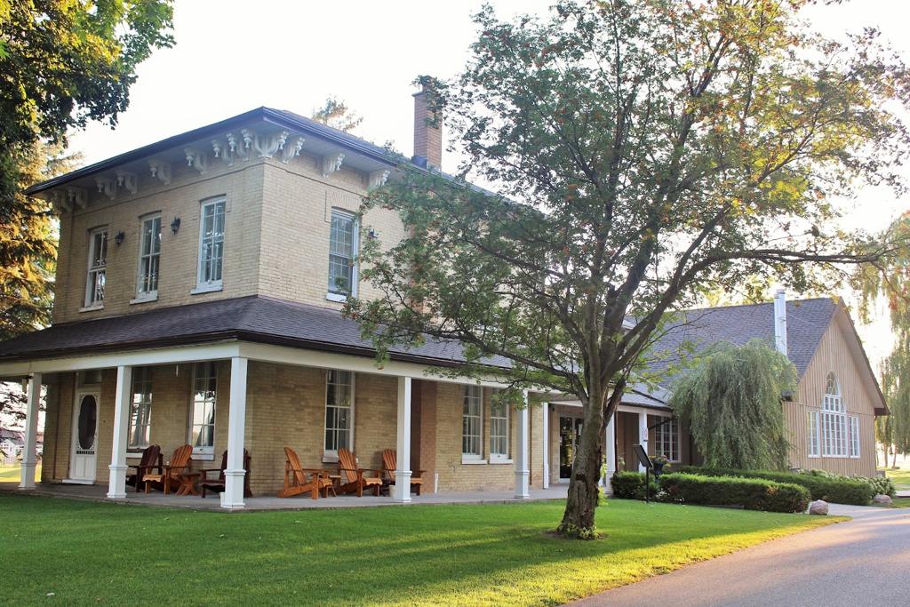 lindsay-golf-and-country-club-6