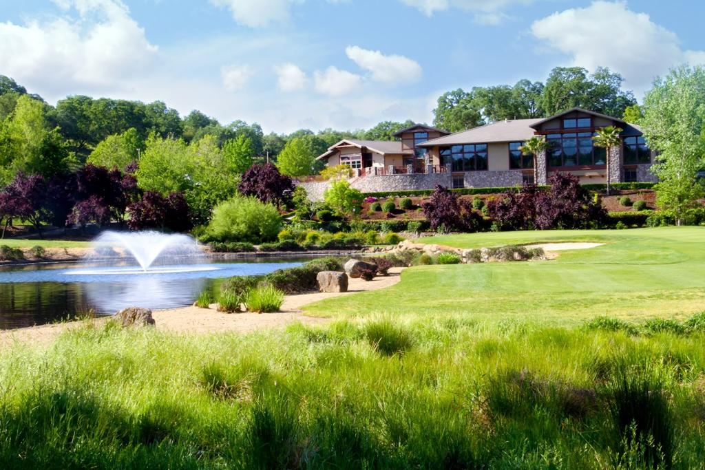 whitney-oaks-golf-club-1
