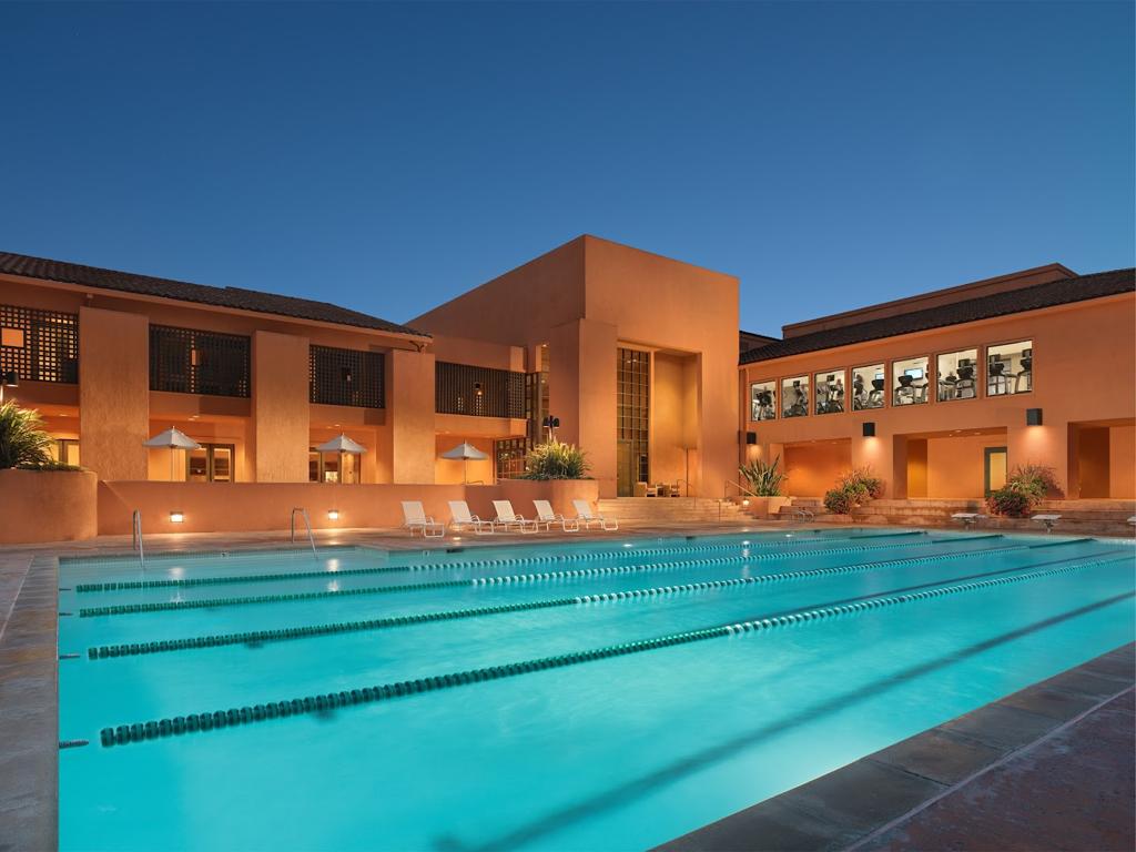 bay-club-courtside-1755479590336