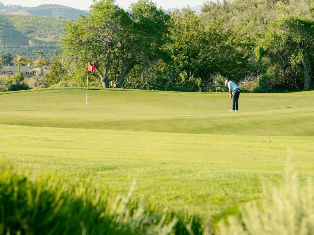 rustic-canyon-golf-course-4