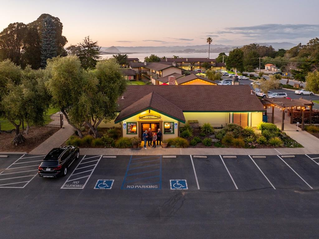 the-clubhouse-grill-sea-pines-10