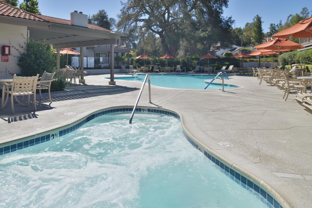 riviera-oaks-resort-racquet-club-1