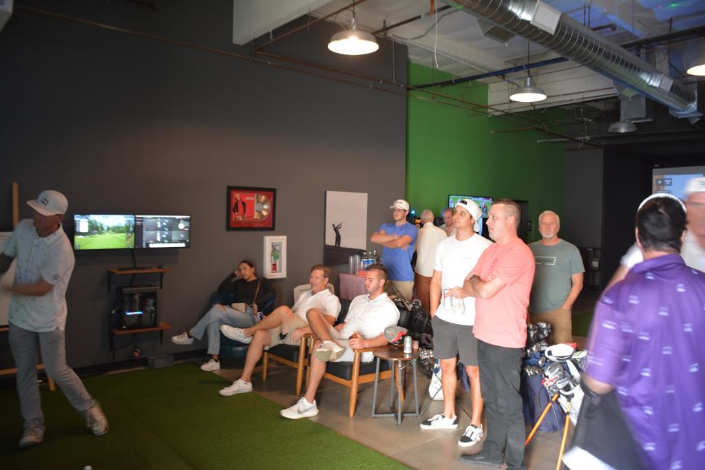 greenies-golf-club-2