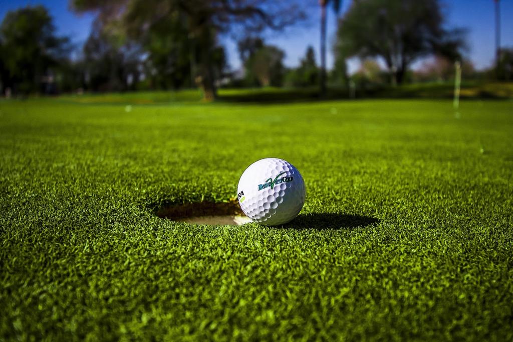river-view-golf-course-2