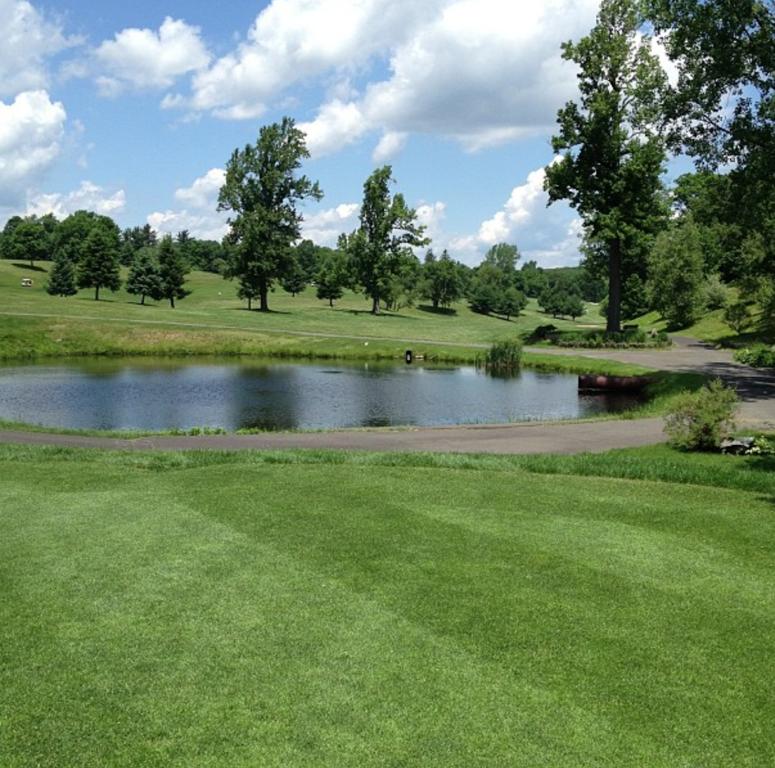farmingbury-hills-golf-course-1755478350571
