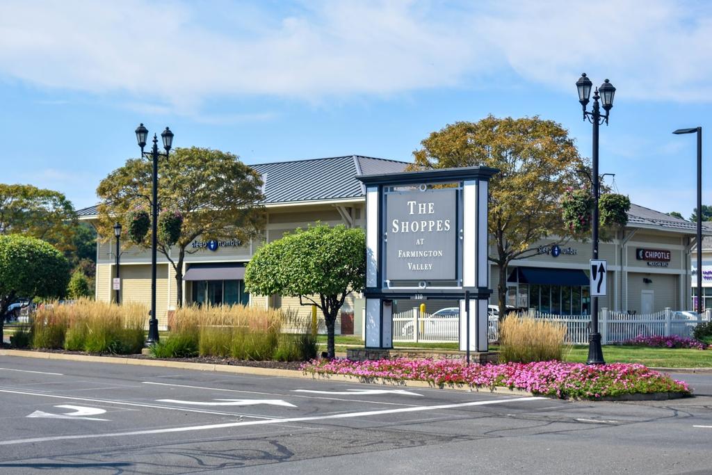 golf-lounge-18-1755496827955