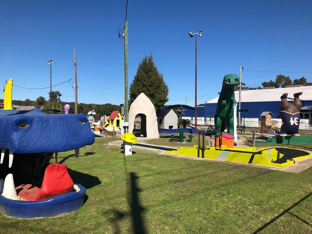 goofy-golf-of-pensacola-1755476655403