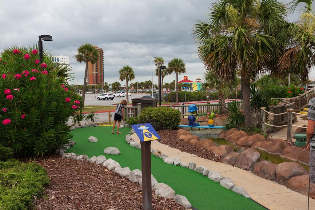 ufo-golf-1755477097265