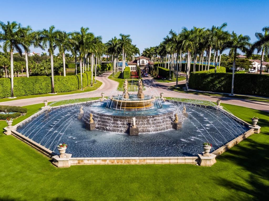 miromar-lakes-sales-gallery-1