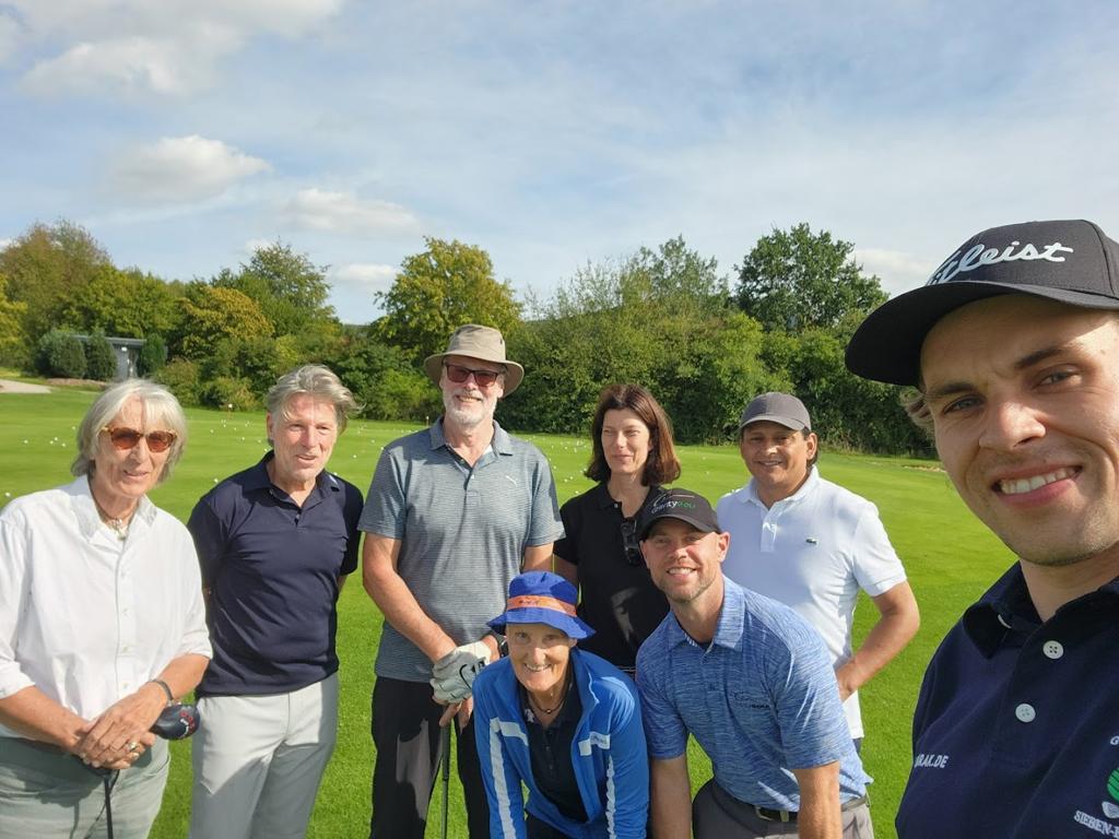 gravity-golf-1