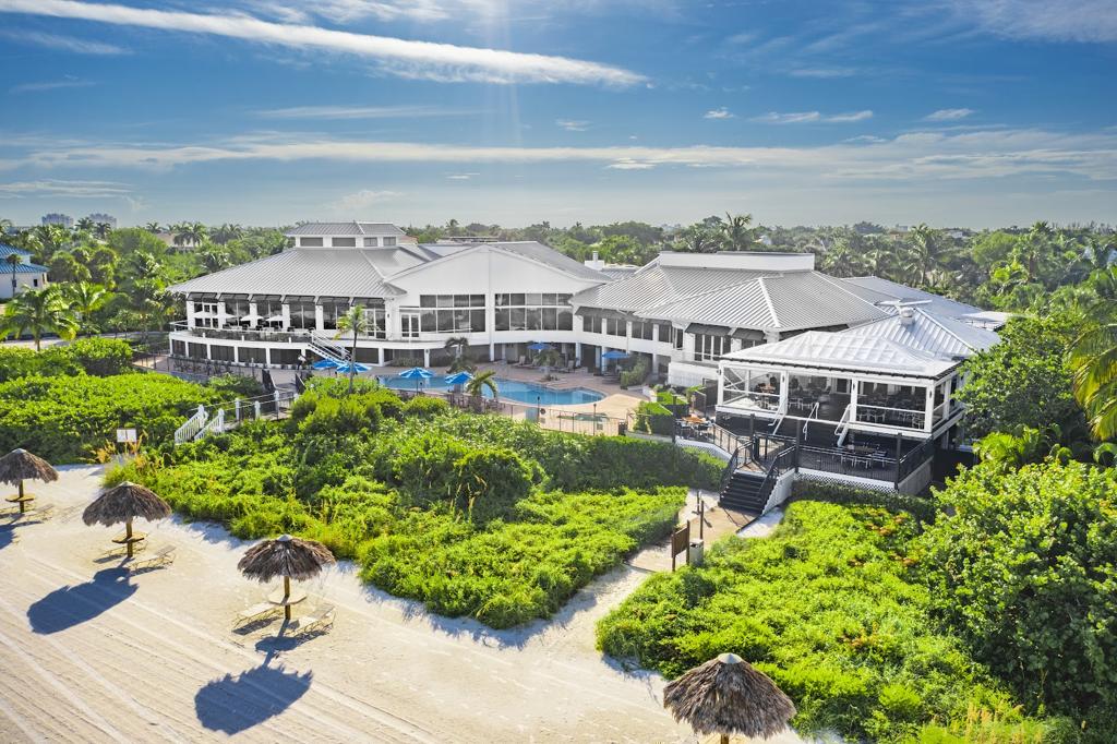 hideaway-beach-club-1