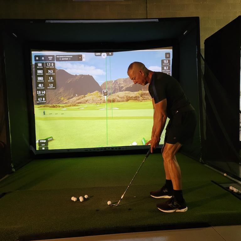 fore-indoor-golf-club-1