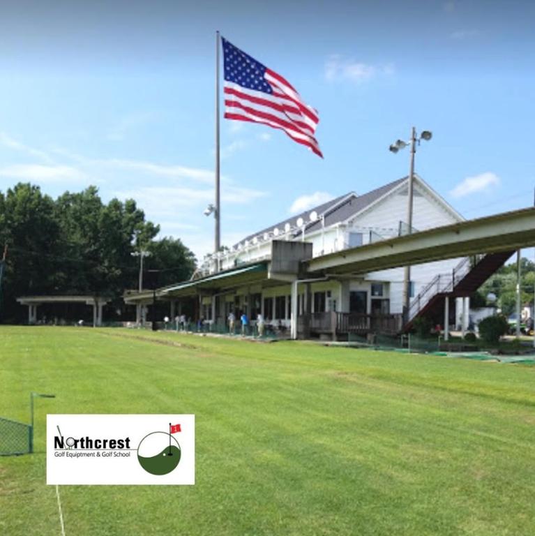 northcrest-golf-driving-range-pro-shop-simulator-indoor-golf-4