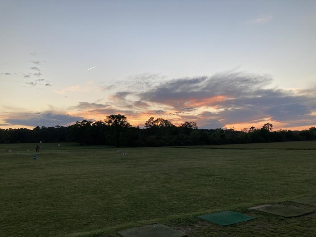 school-of-golf-driving-range-1755491402661