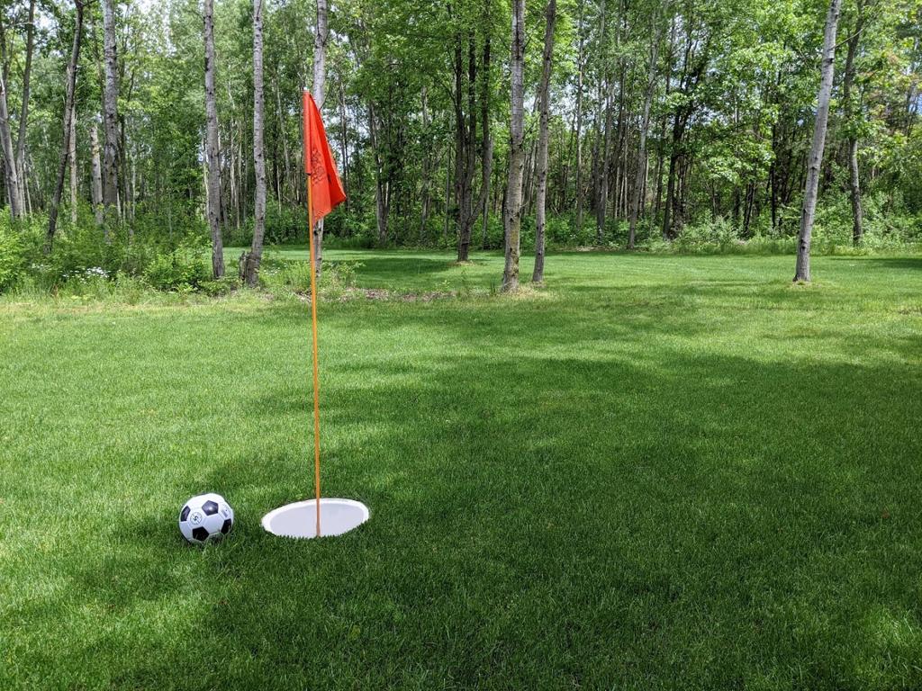 the-kicks-at-bowen-lake-1