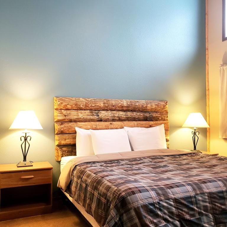 black-river-lodge-at-north-ironwood-acres-4