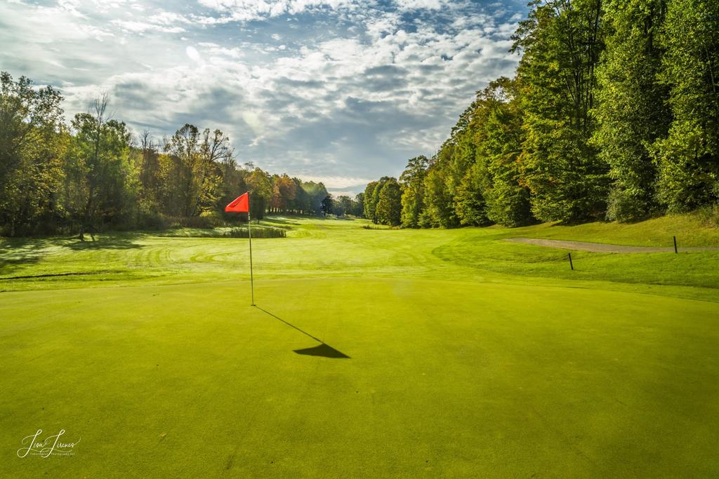 antrim-dells-golf-course-and-the-sunset-bar-grill-2