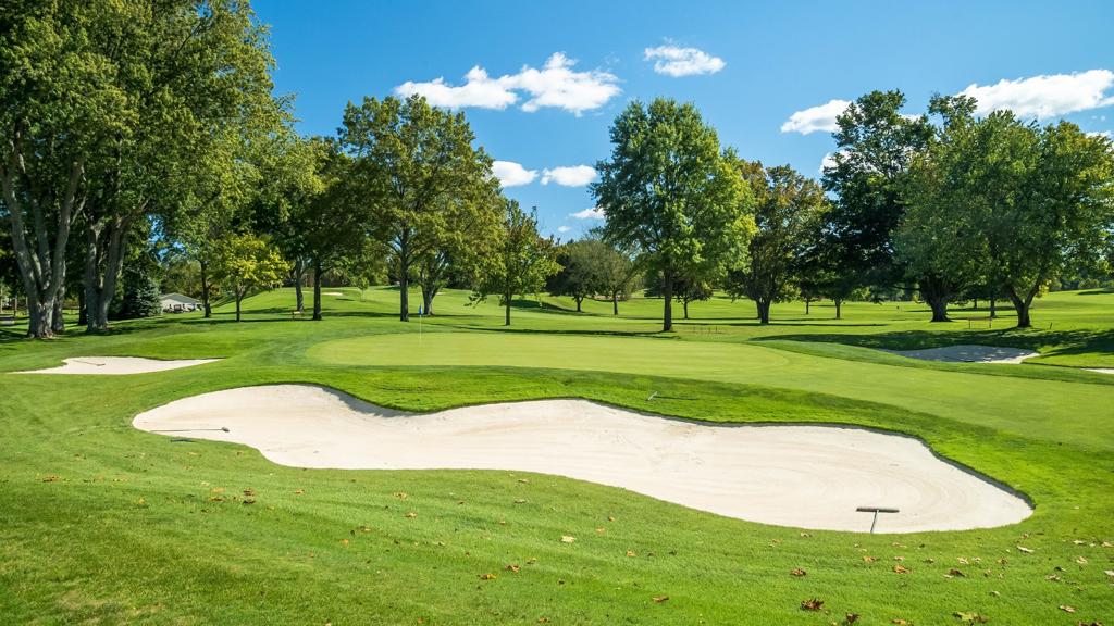 gull-lake-country-club-1755490590019