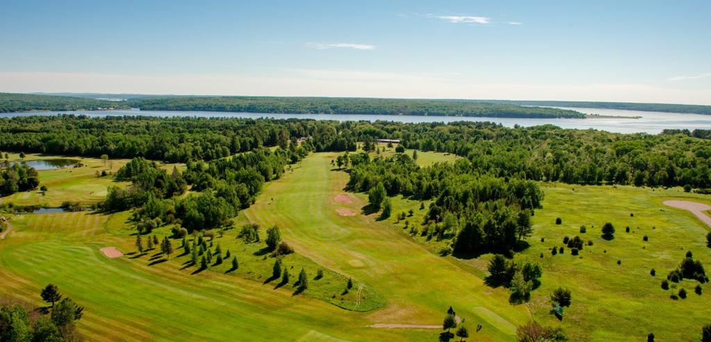 portage-lake-golf-course-1755490789785