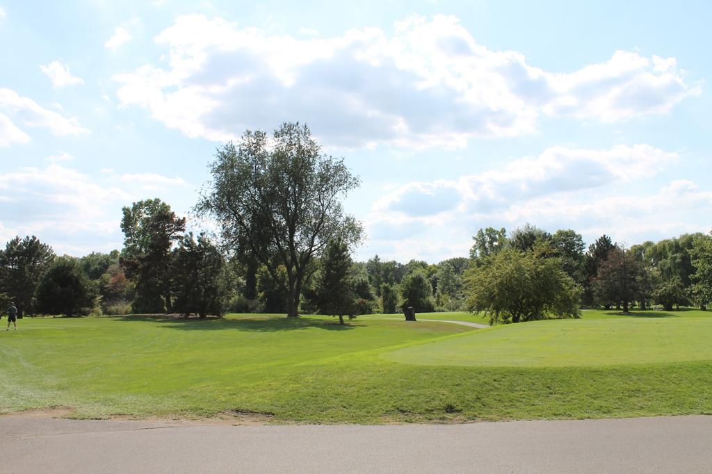 white-lake-oaks-golf-course-and-event-center-5