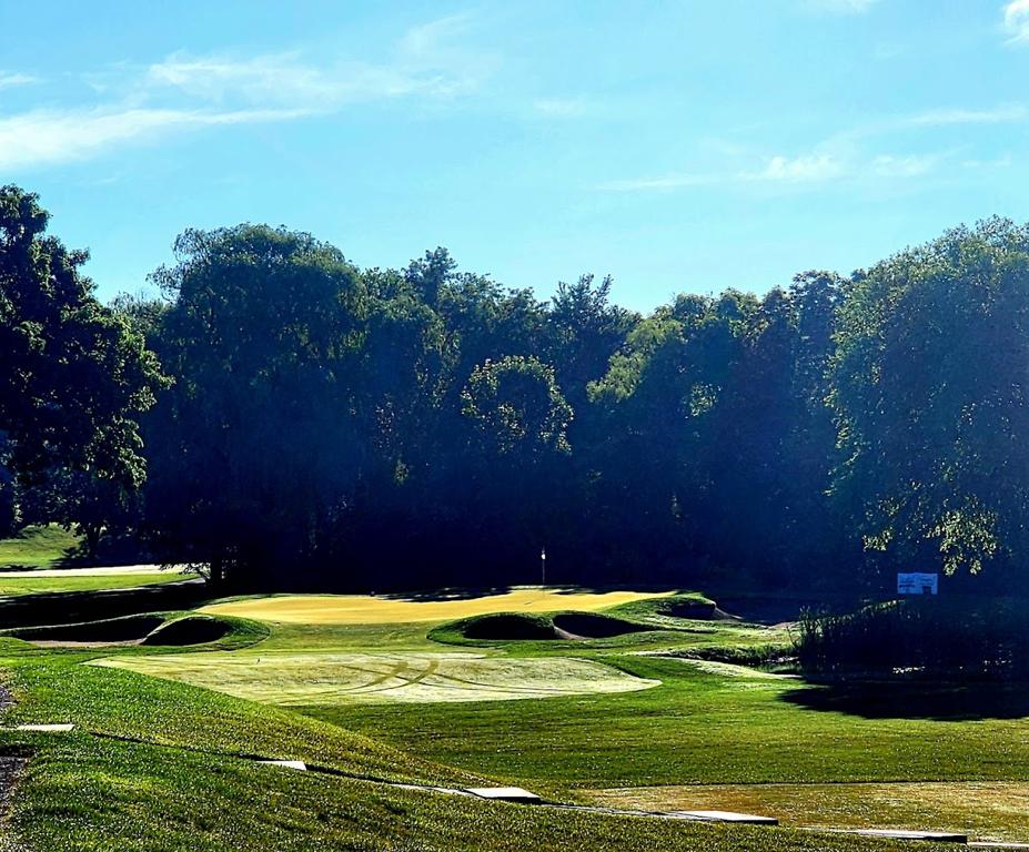 western-golf-country-club-5