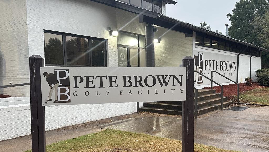 pete-brown-golf-facility-1