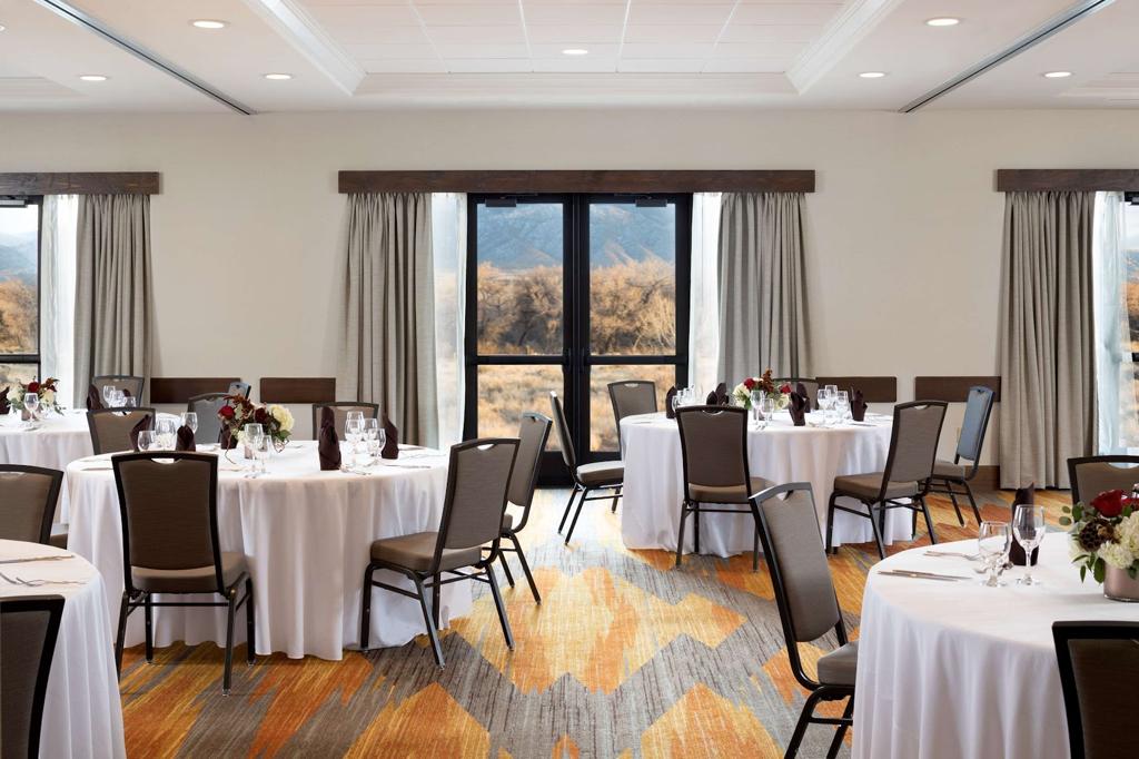 hyatt-regency-tamaya-resort-and-spa-9