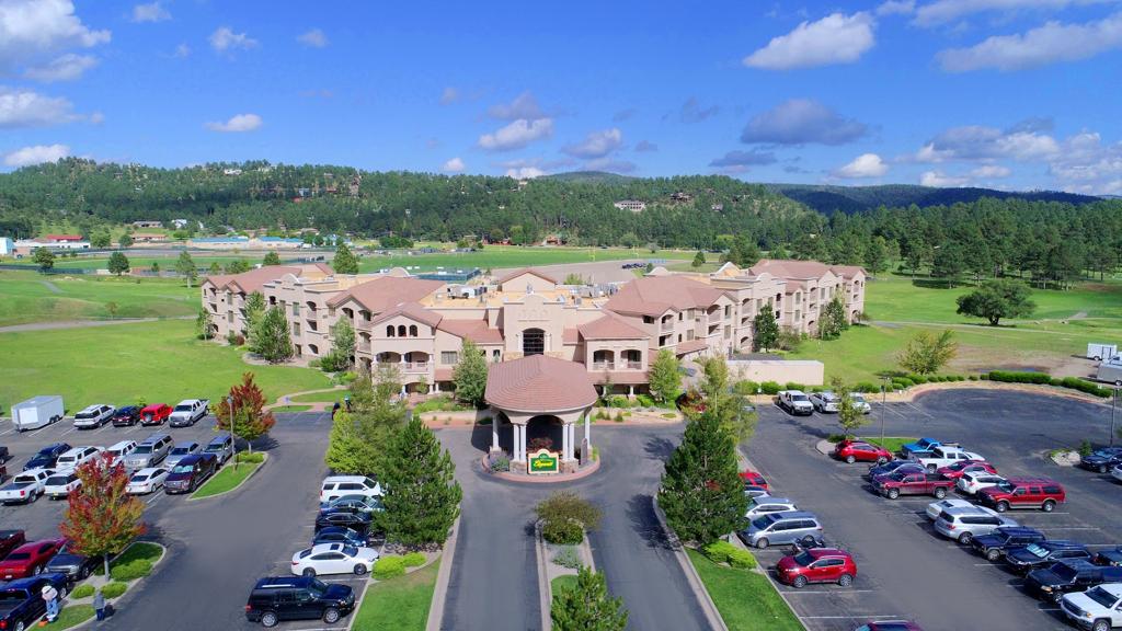 mcm-elegante-lodge-resort-ruidoso-5