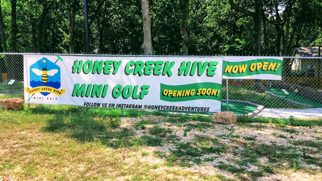 honey-creek-hive-mini-golf-1