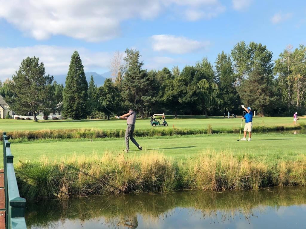 grants-pass-golf-club-1