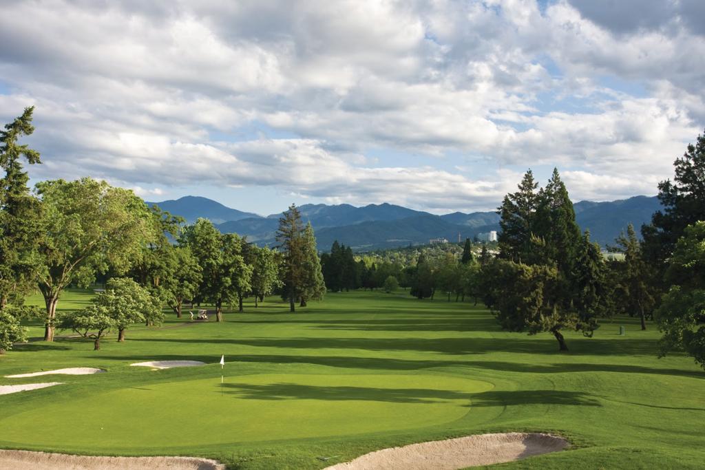 rogue-valley-country-club-2