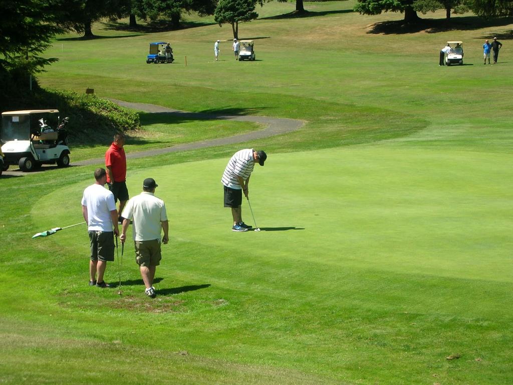 reedsport-golf-course-public-welcome-formerly-forest-hills-cc-4