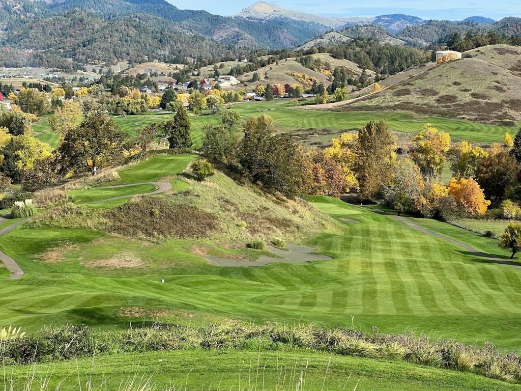 myrtle-creek-golf-club-4