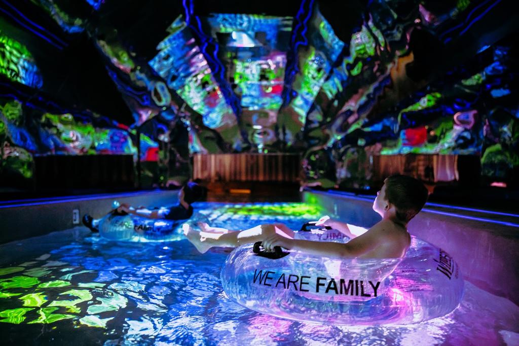 wilderness-at-the-smokies-1755466076293