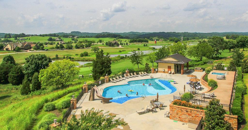 tennessee-national-realty-1