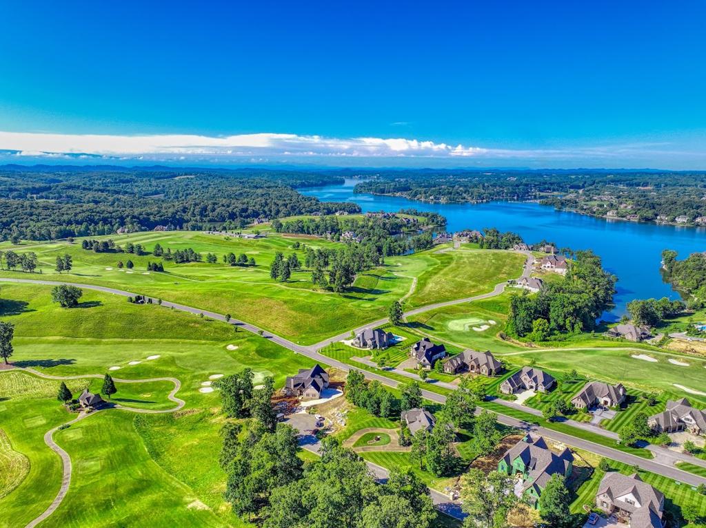 windriver-lakefront-golf-community-1