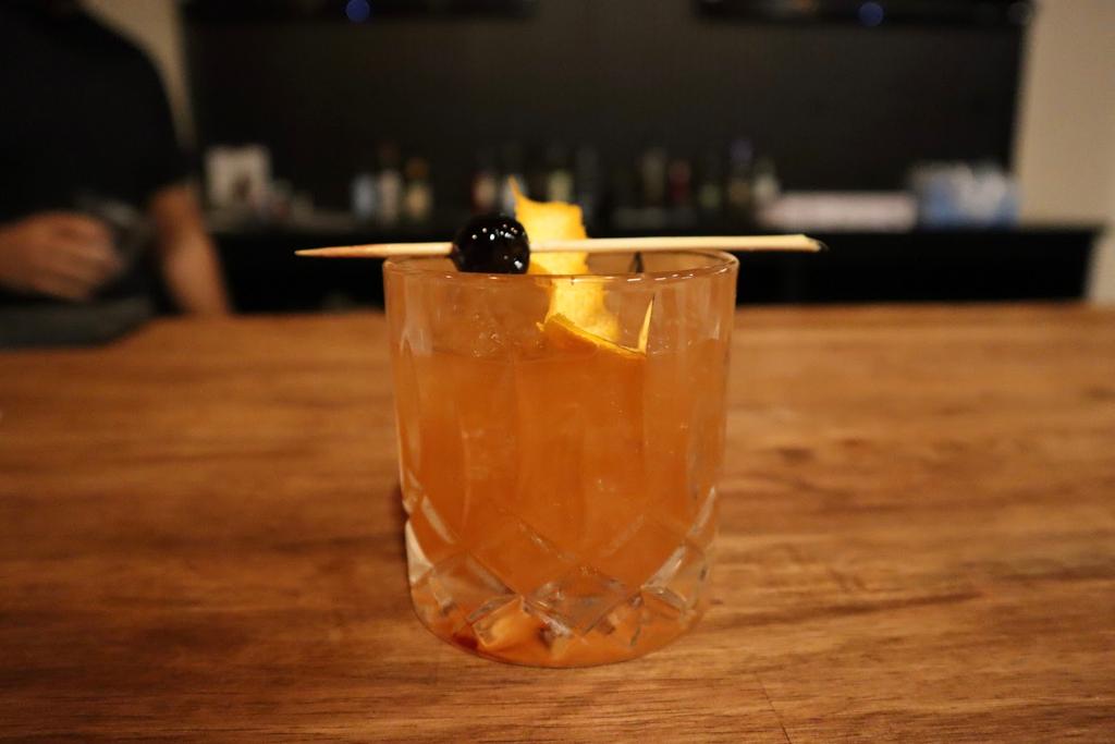 the-villa-golf-lounge-bar-1755480649829